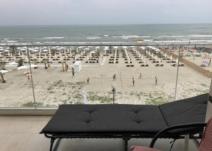 Sarah Morningstar Apartmán