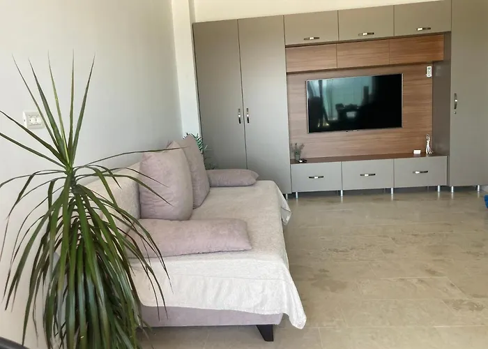 Sarah Morningstar Apartmán Năvodari