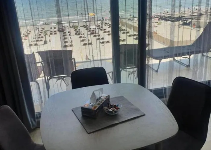 Sarah Morningstar Apartmán Năvodari